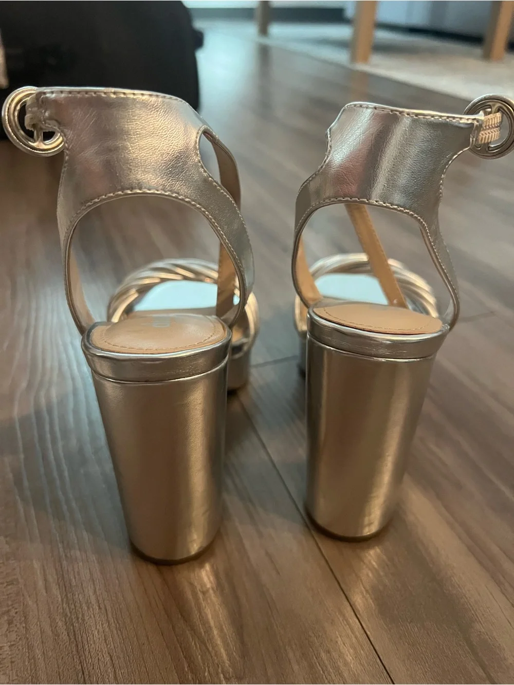 Charles David Silver Metallic Platform Ankle-Strap Sandal